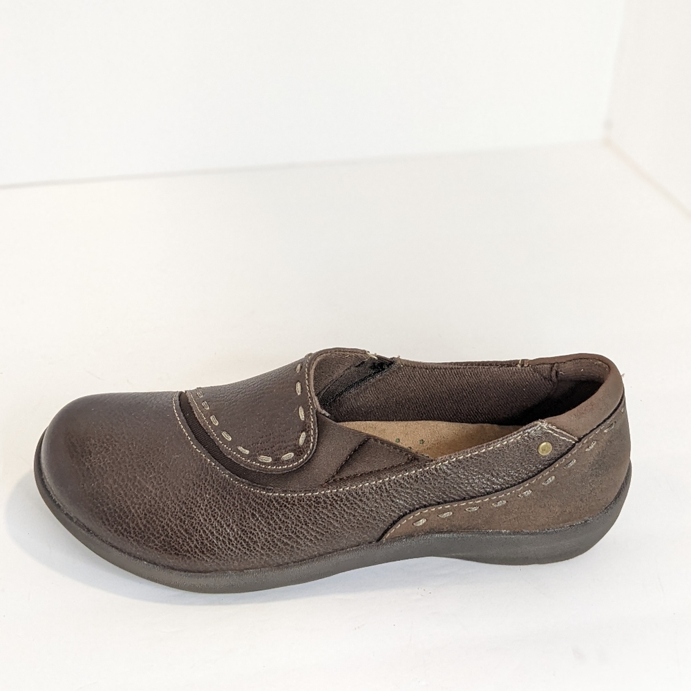 Leather loafers by Earth origins - Picture 8 of 16